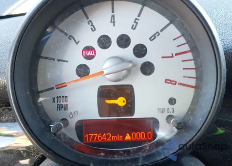 2013 Mini Hardtop Cooper S z USA, uszkodzony, nr VIN WMWSV3C59DT392321